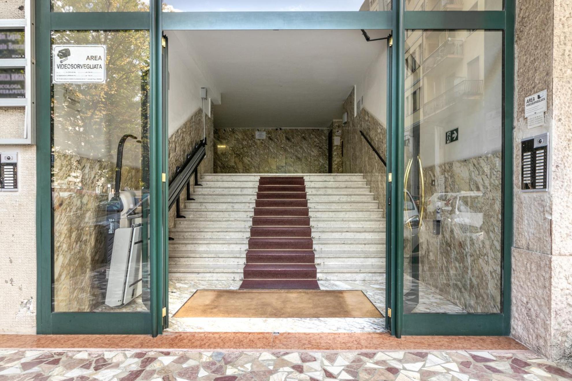 לה ספציה Il Faro Luxury Rooms & Lounge מראה חיצוני תמונה